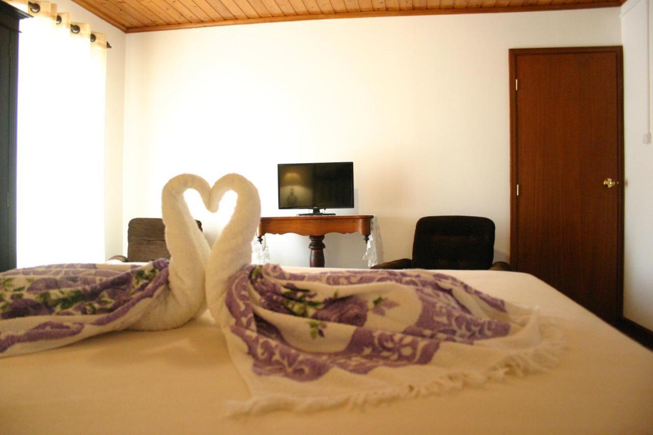 Urzelina Guesthouse Esterno foto