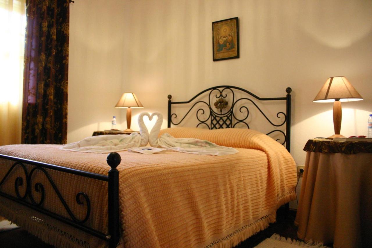 Urzelina Guesthouse Esterno foto
